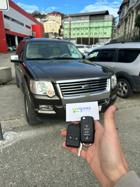 Ford Explorer — работа KEYTOCHKA в Краснодаре